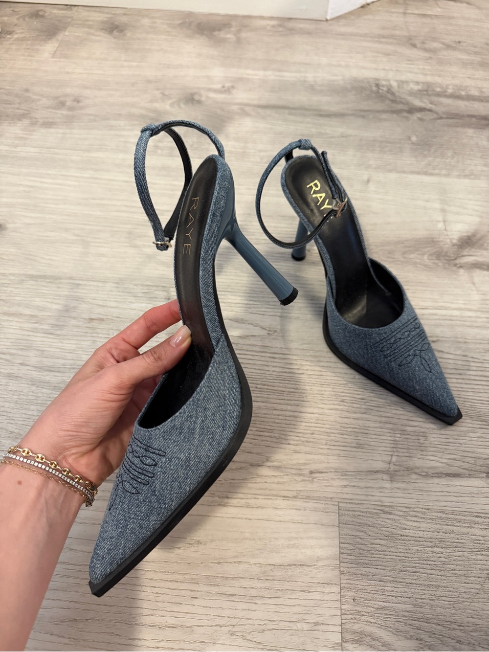 Raye heels - Picture 3 of 4